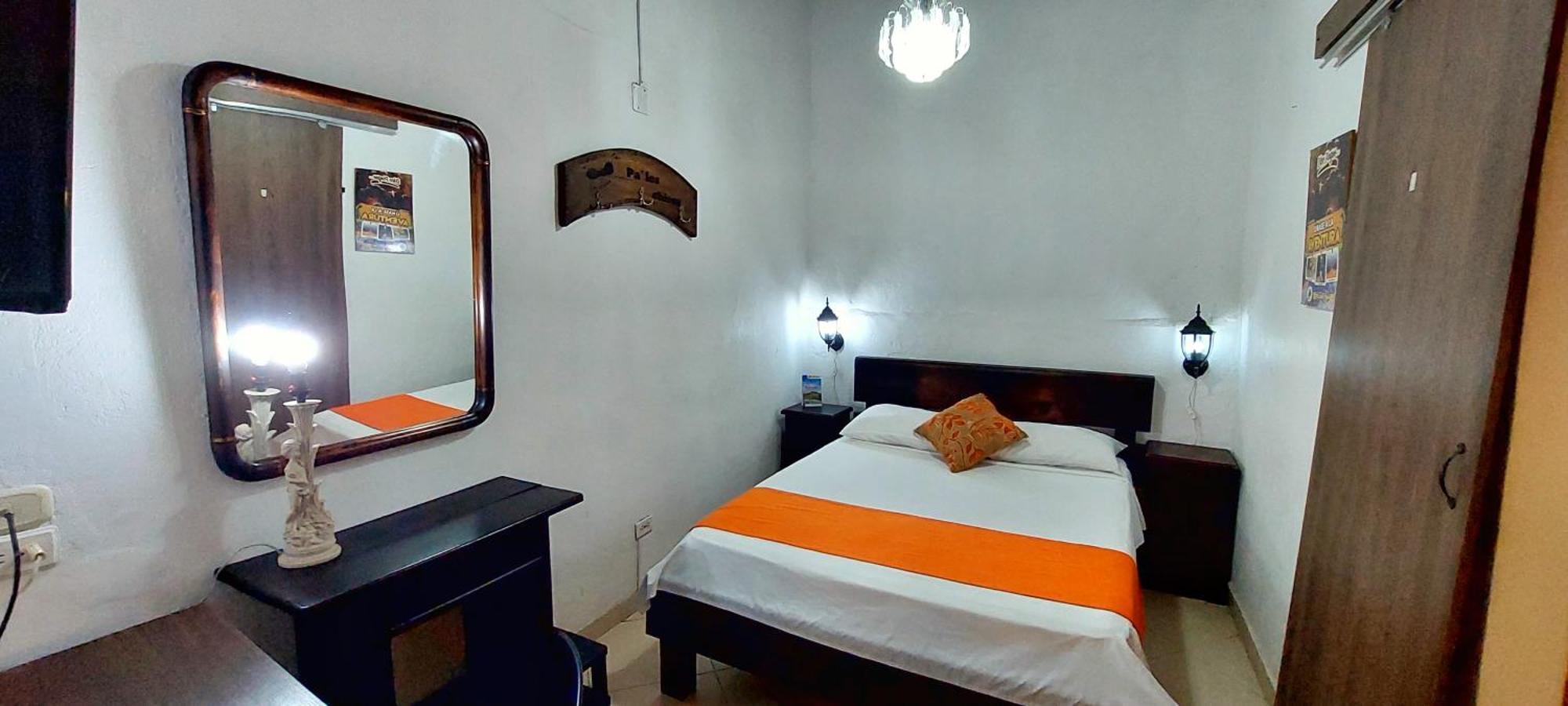Santander Aleman Hostel 산힐 외부 사진