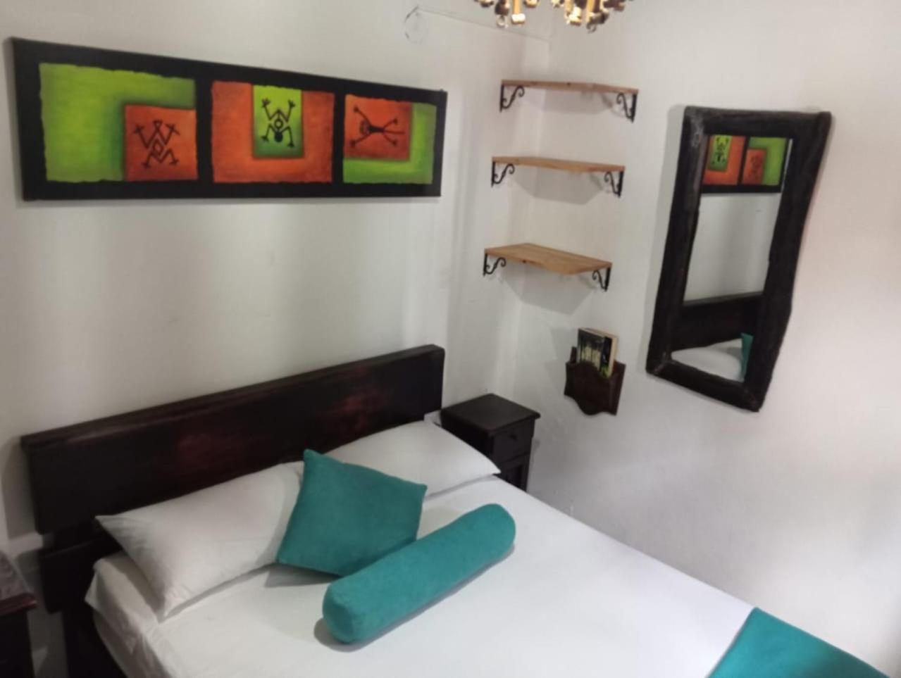 Santander Aleman Hostel 산힐 외부 사진